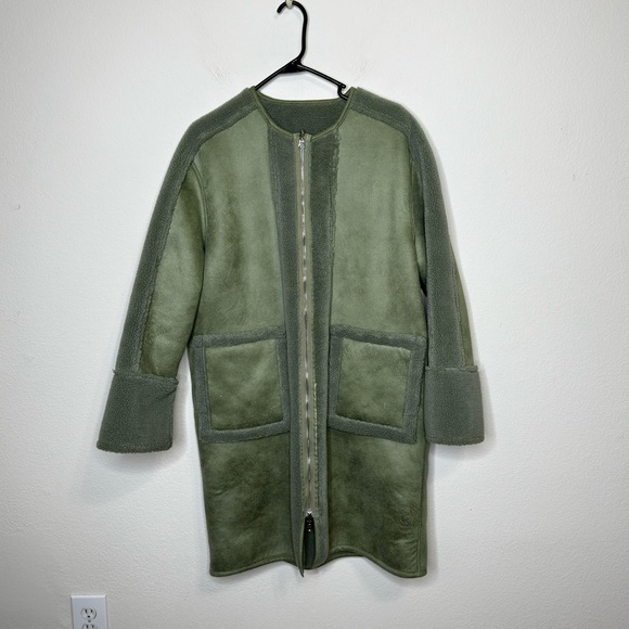 L. F. Markey Reversible Heat Coat in Duck Egg size S/M - Picture 2 of 9